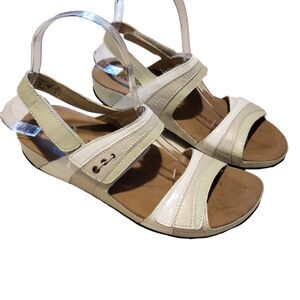 Romika Fidschi 05 Womens US 8/8.5 EU 39 Metalic Leather Sandals Flats